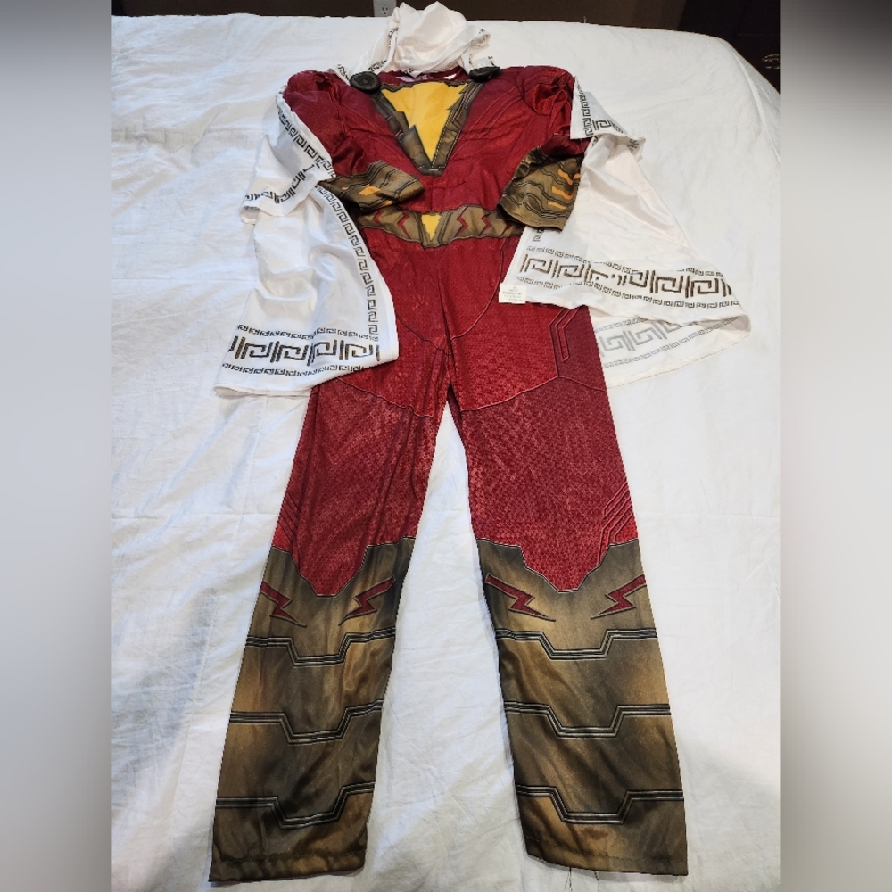 Youth DC Shazam 2 Pc Size Large Halloween Costume New With Tags